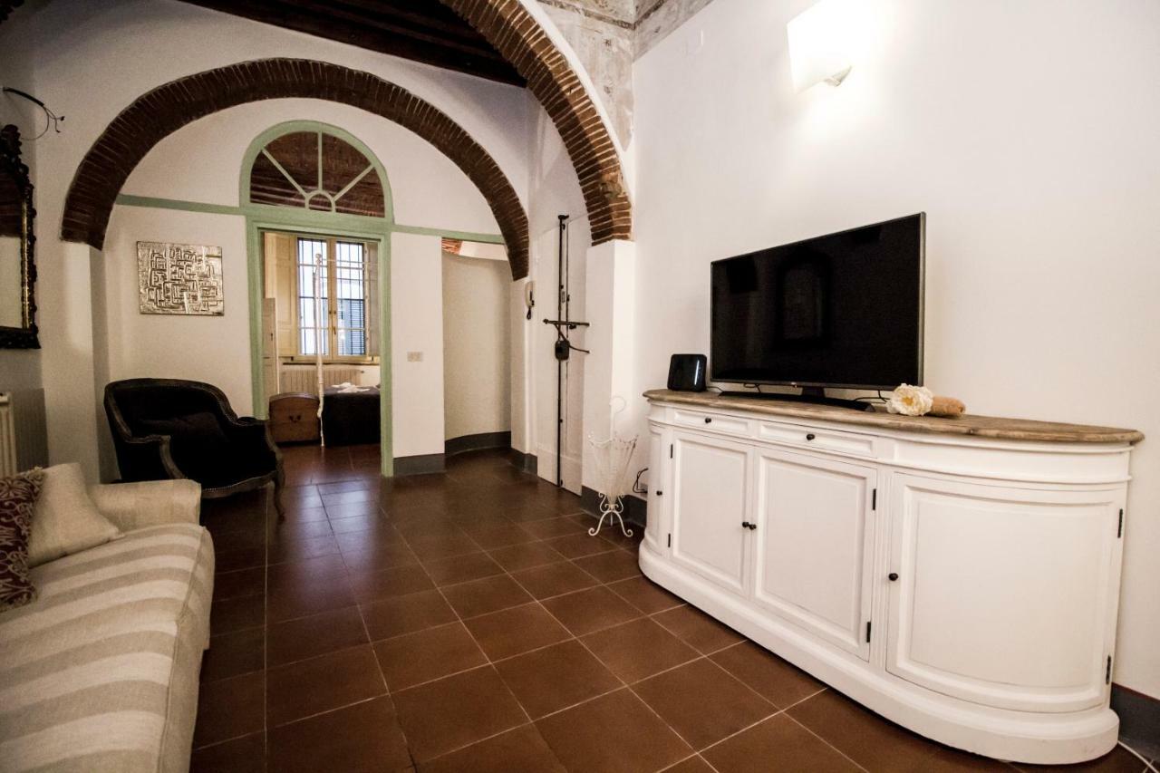 Innpisarentals 2 - Pisa Shabby Flat Ngoại thất bức ảnh